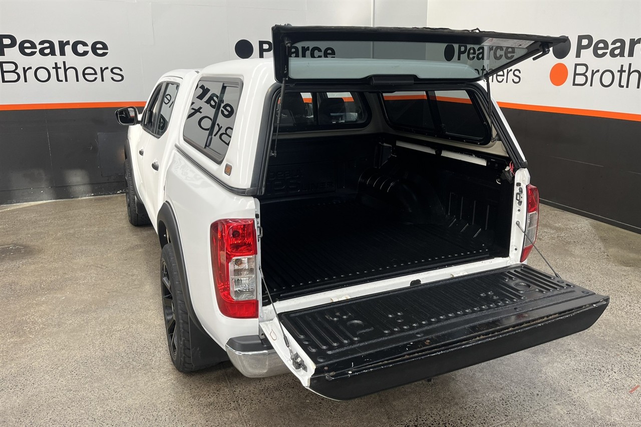 2015 Nissan Navara