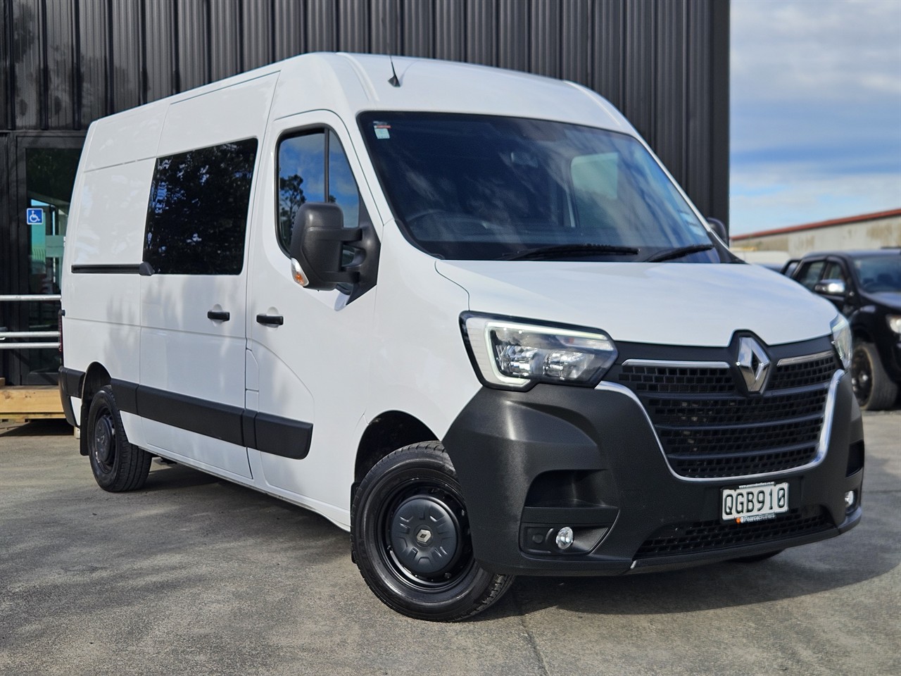 2020 Renault Master