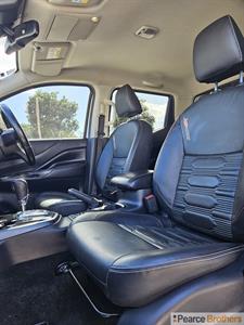 2021 Nissan Navara - Thumbnail