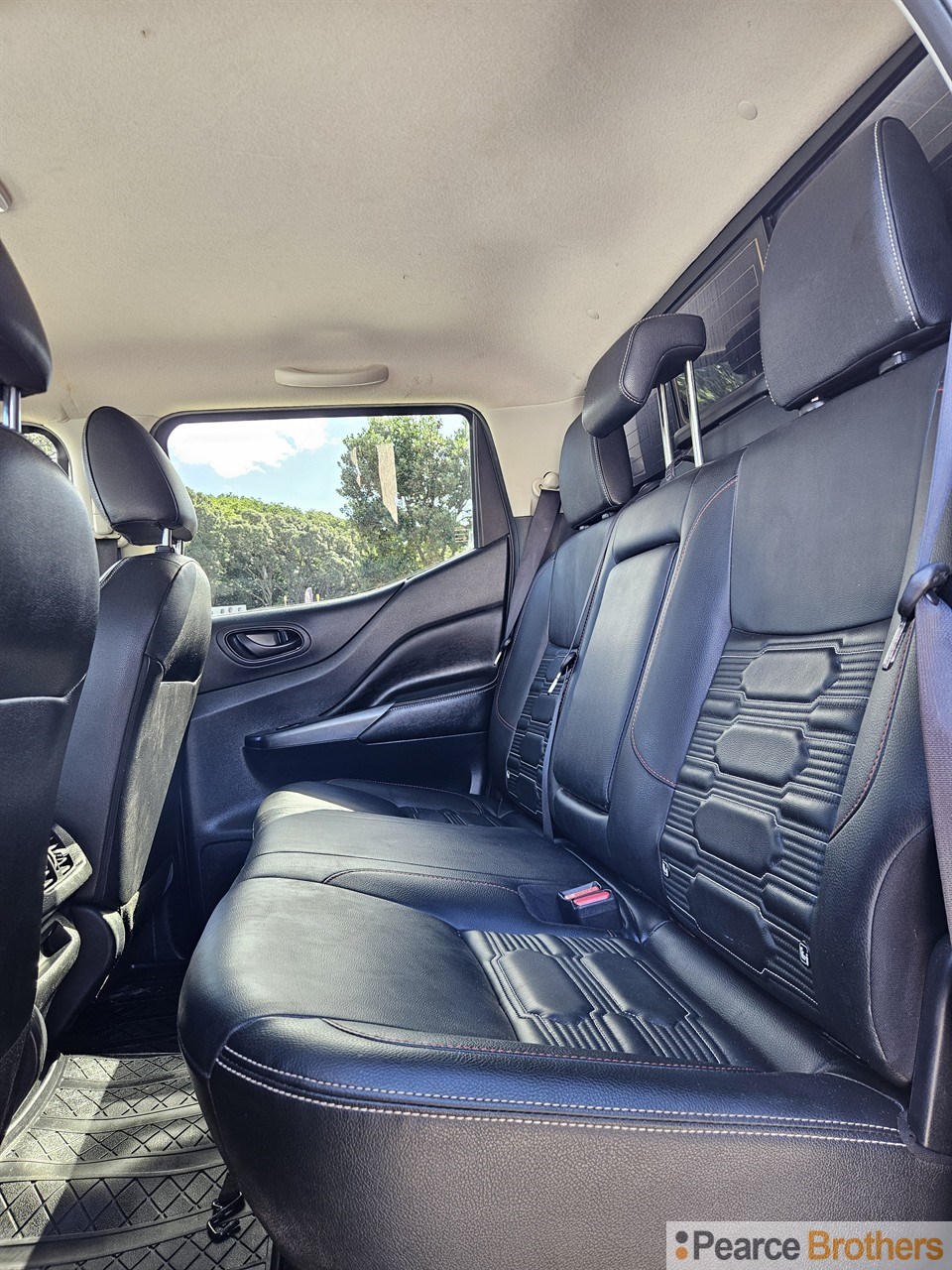 2021 Nissan Navara
