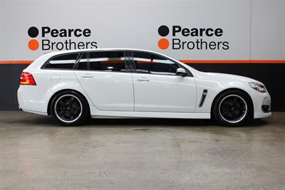 2016 Holden Commodore - Thumbnail