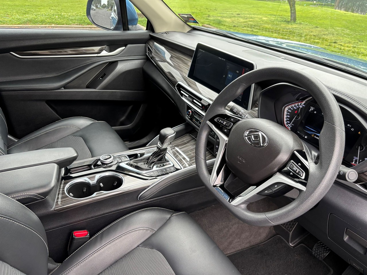 2020 LDV D90