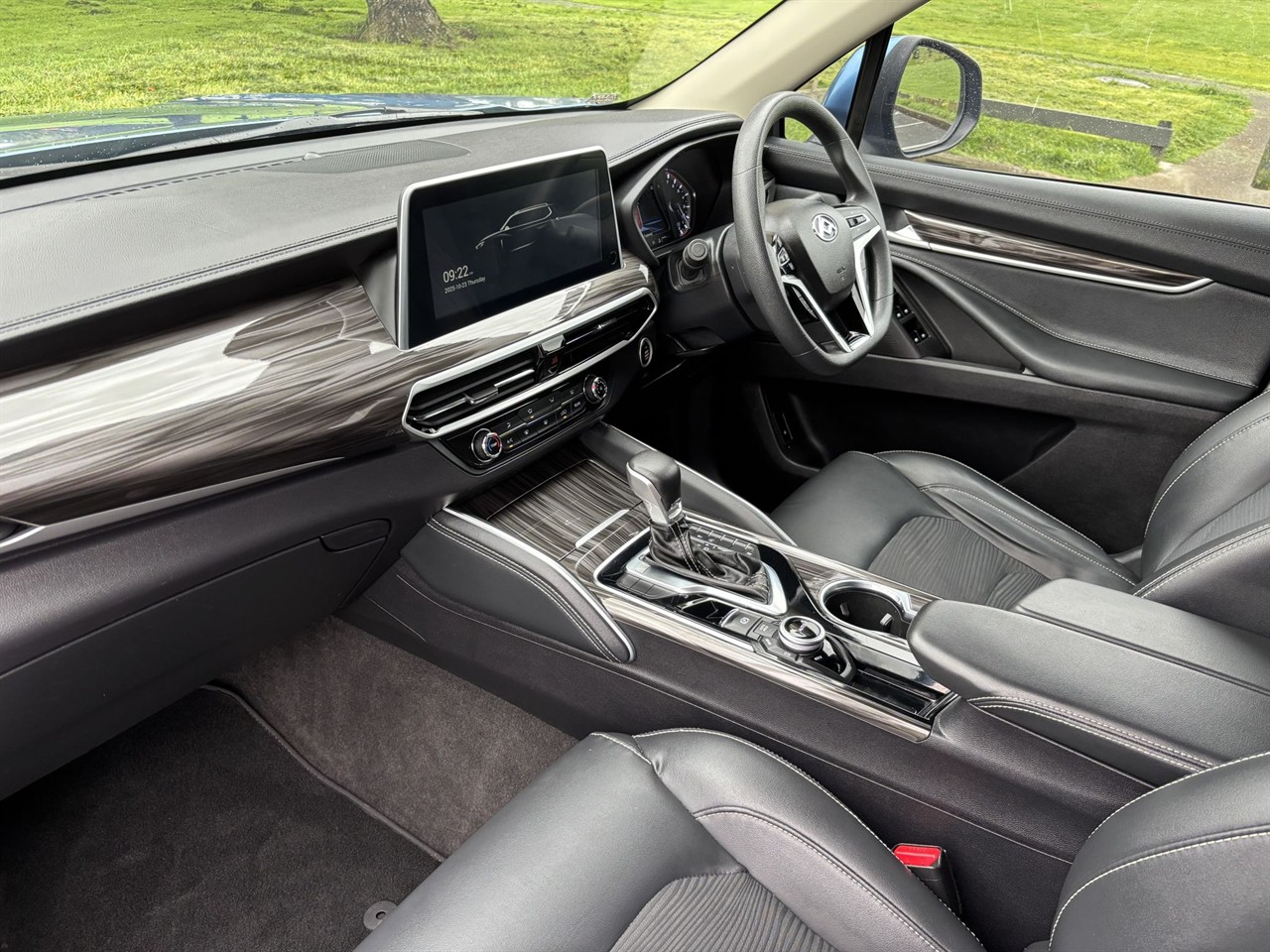 2020 LDV D90