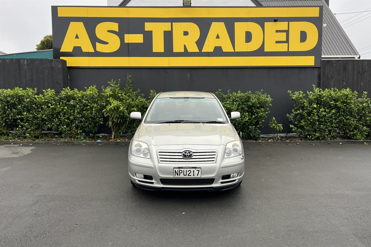 2005 Toyota AVENSIS