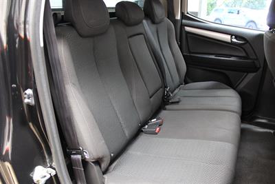 2017 Holden Colorado - Thumbnail