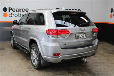 2021 Jeep Grand Cherokee - Thumbnail