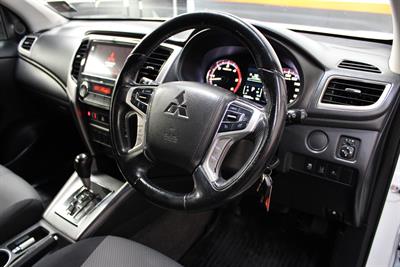 2019 Mitsubishi Triton - Thumbnail