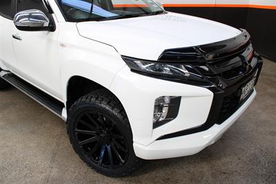 2019 Mitsubishi Triton - Thumbnail