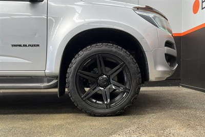 2016 Holden Trailblazer - Thumbnail