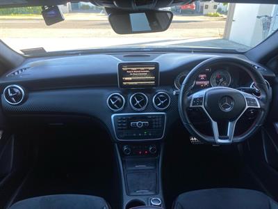 2013 Mercedes-Benz A180 - Thumbnail