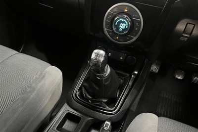 2016 Holden Colorado - Thumbnail