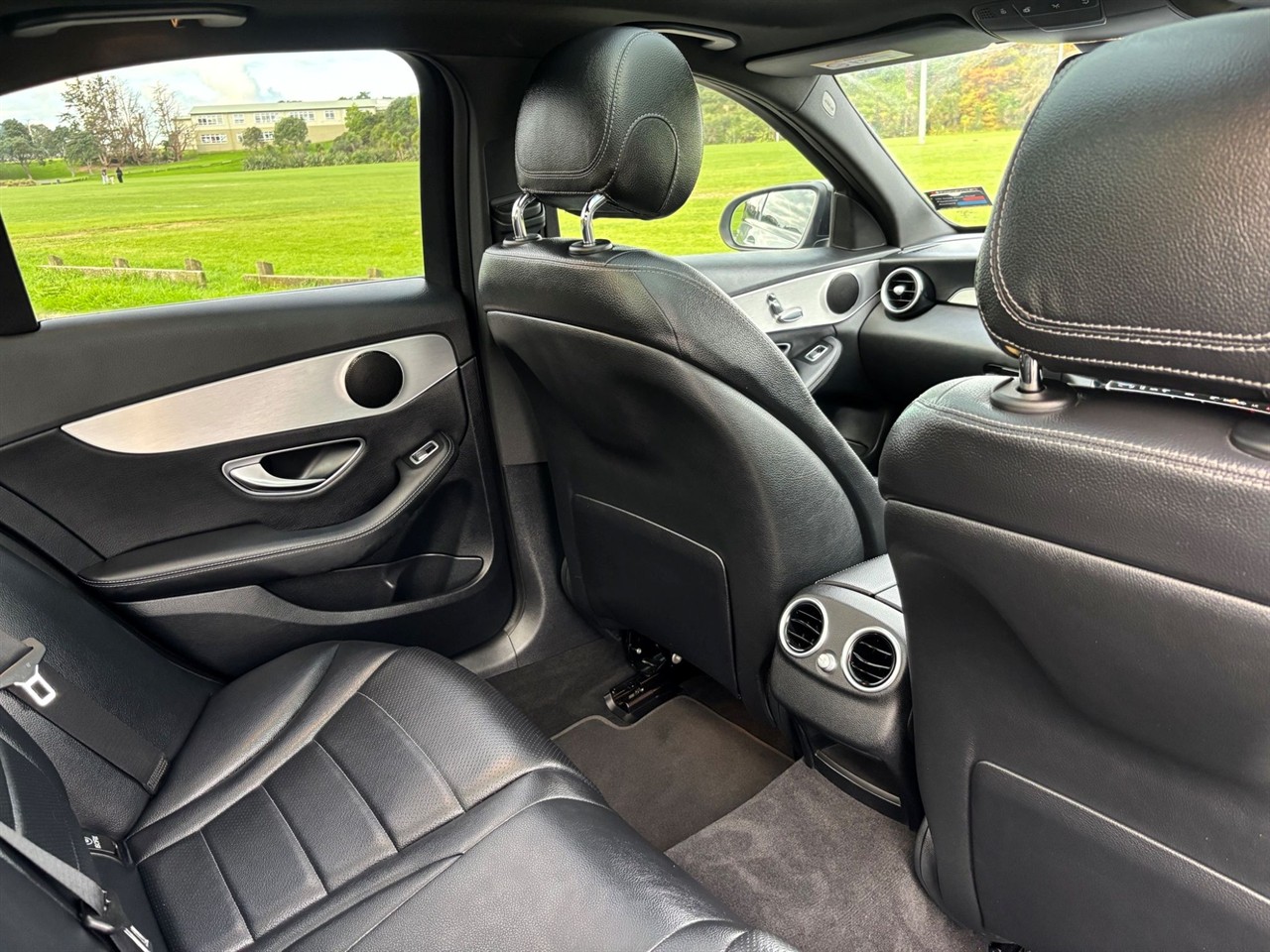 2016 Mercedes-Benz C 200