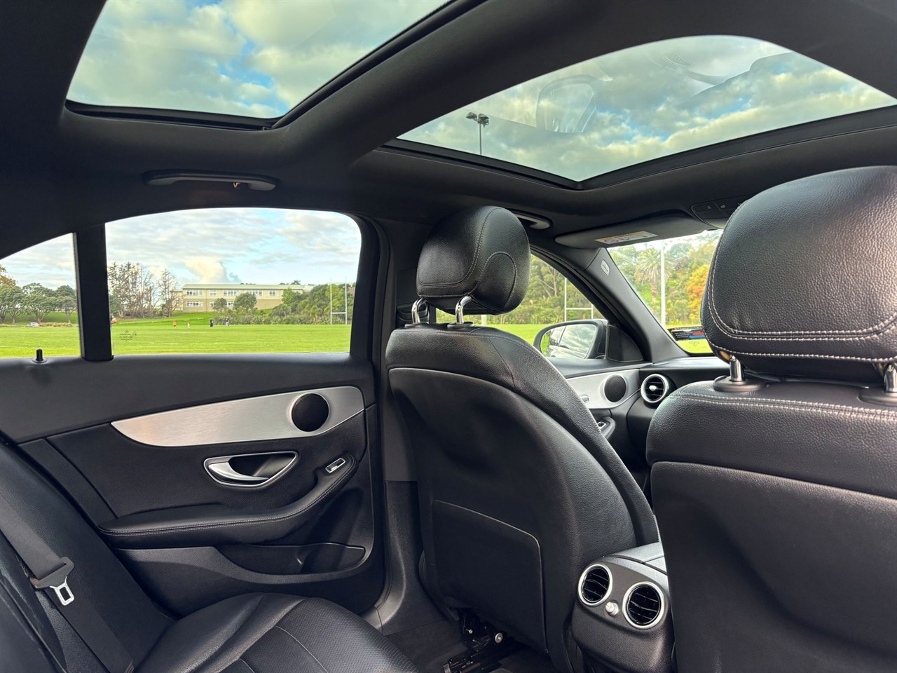 2016 Mercedes-Benz C 200