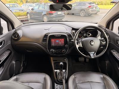 2017 Renault Captur - Thumbnail