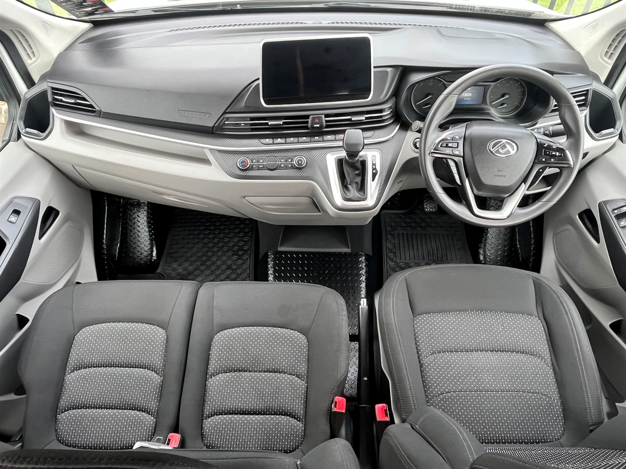 2024 LDV Deliver 9
