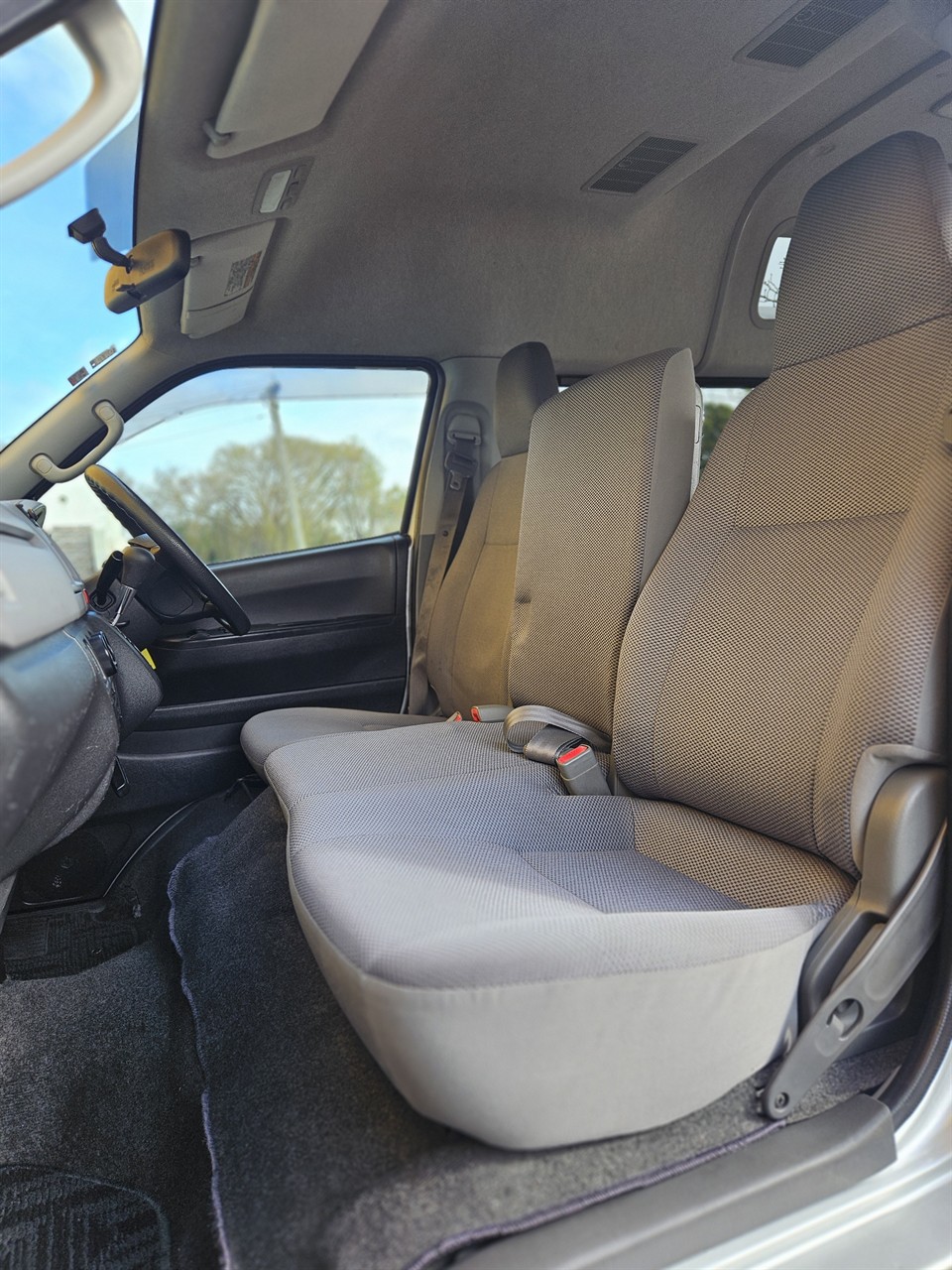 2006 Toyota Hiace