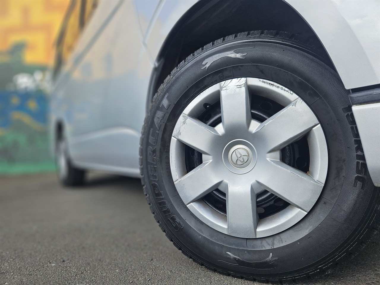 2006 Toyota Hiace