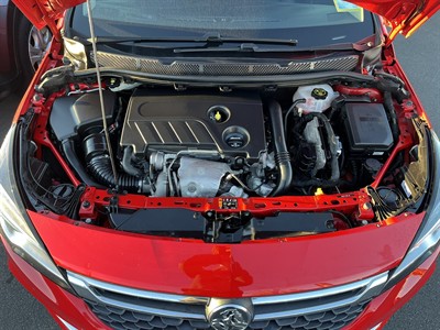 2019 Holden Astra - Thumbnail