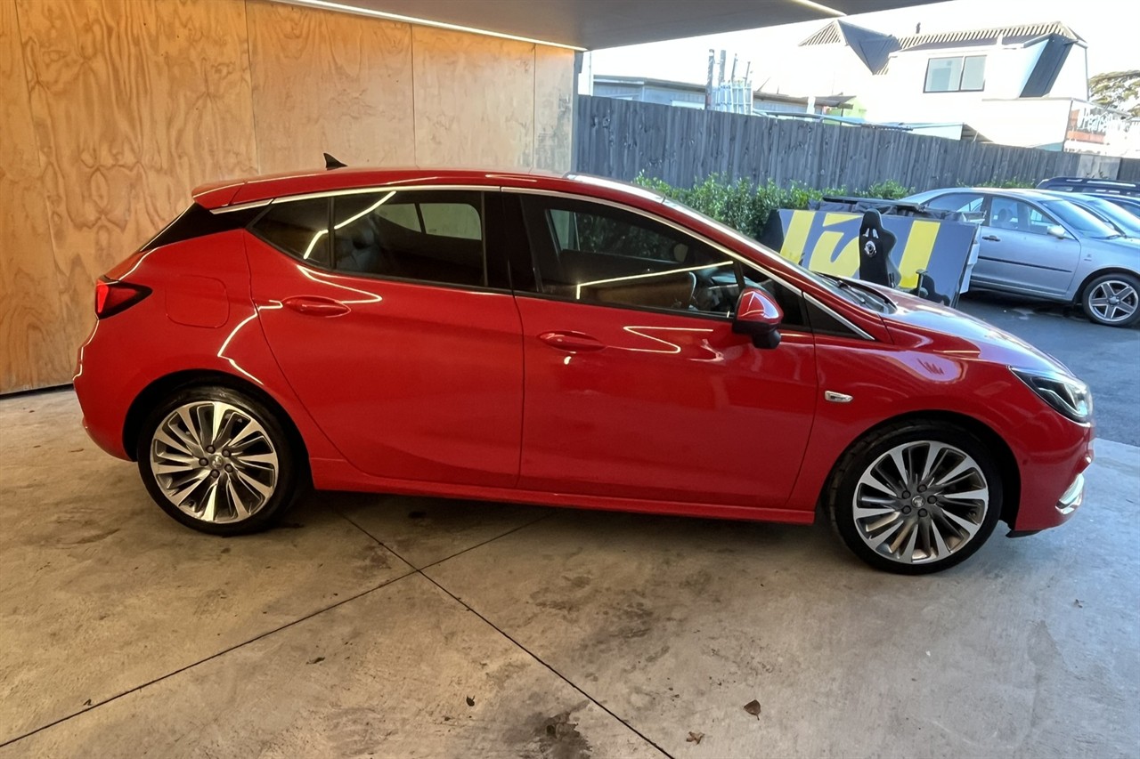 2019 Holden Astra
