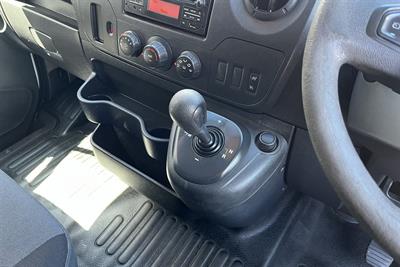 2016 Renault Master - Thumbnail