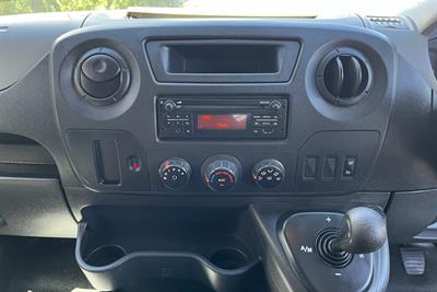 2016 Renault Master - Thumbnail