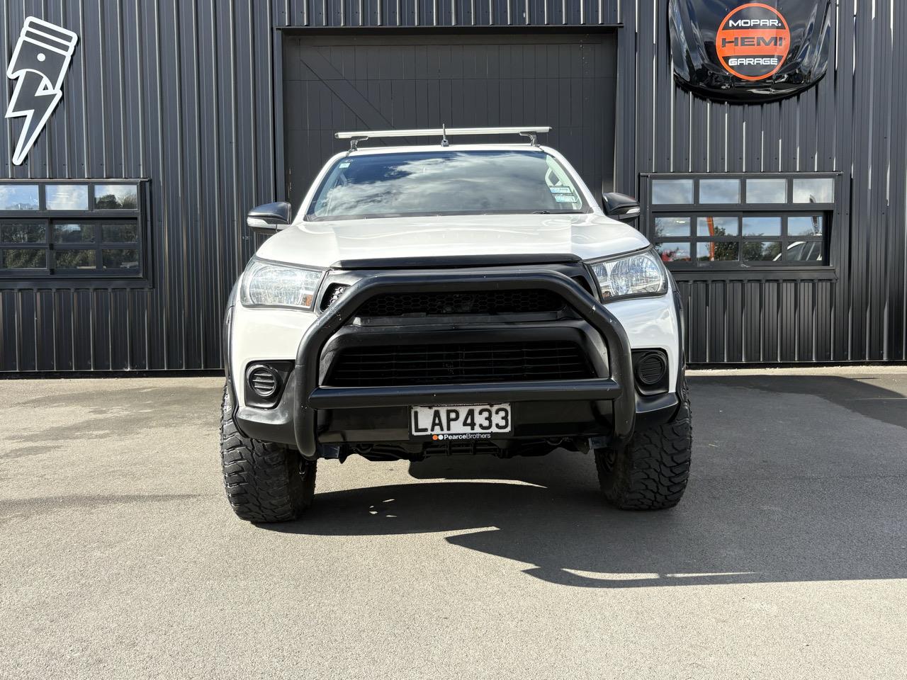 2017 Toyota Hilux