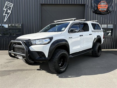 2017 Toyota Hilux - Thumbnail