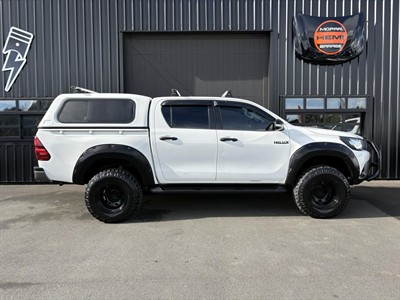 2017 Toyota Hilux - Thumbnail