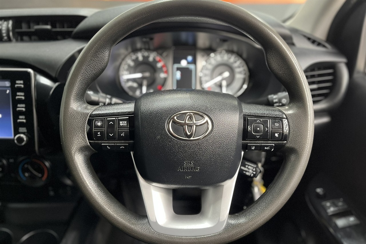2023 Toyota Hilux