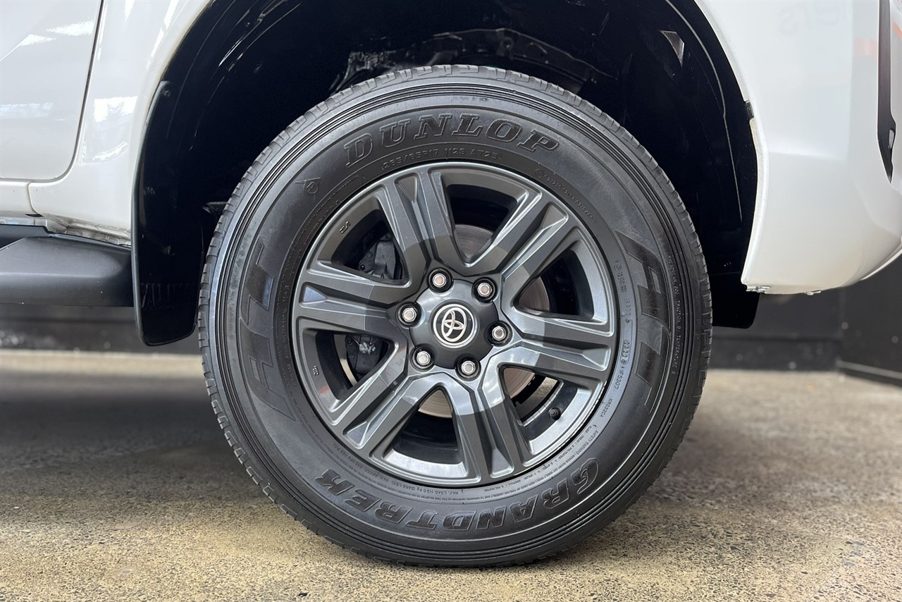 2023 Toyota Hilux