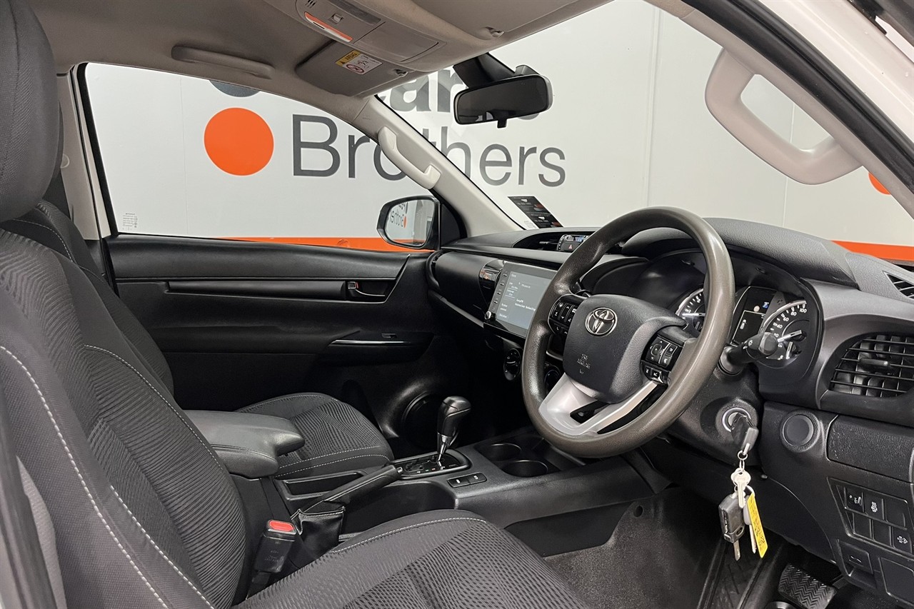 2023 Toyota Hilux