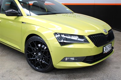 2018 Skoda Superb - Thumbnail