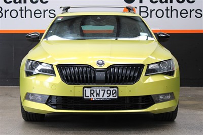 2018 Skoda Superb - Thumbnail