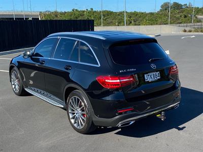 2016 Mercedes-Benz GLC 220 - Thumbnail