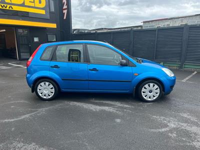 2005 Ford Fiesta - Thumbnail