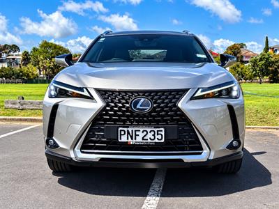 2022 Lexus UX 250H - Thumbnail