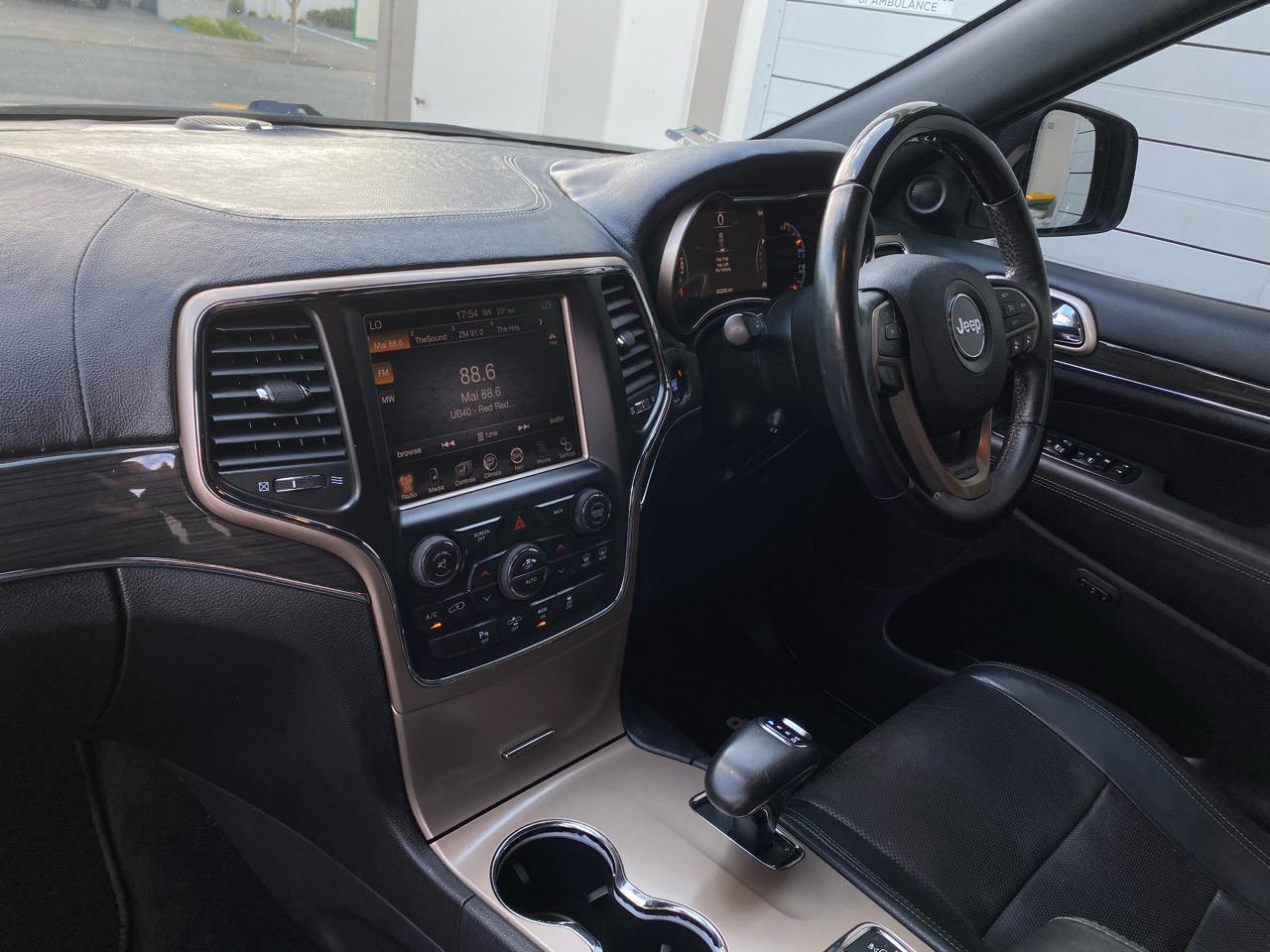 2015 Jeep GRAND CHEROKEE