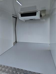 2024 Peugeot Partner - Thumbnail