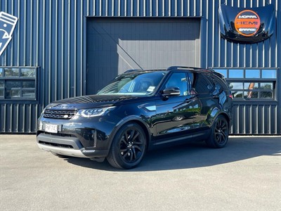 2017 Land Rover Discovery - Thumbnail