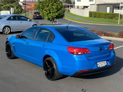2015 Holden Commodore - Thumbnail