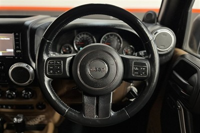 2016 Jeep Wrangler - Thumbnail