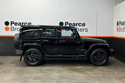 2016 Jeep Wrangler - Thumbnail