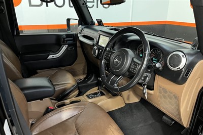 2016 Jeep Wrangler - Thumbnail
