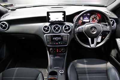 2014 Mercedes-Benz A180 - Thumbnail