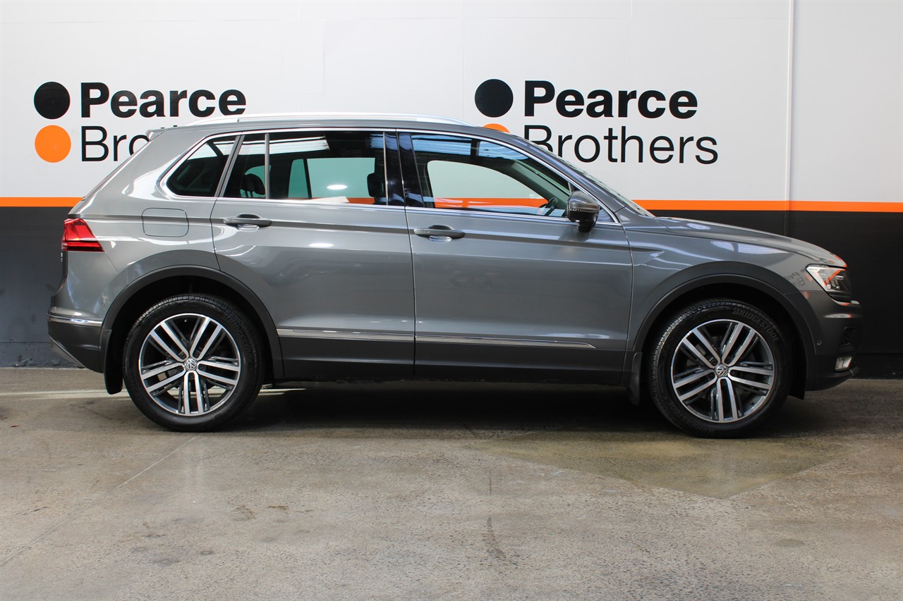 2017 Volkswagen TIGUAN