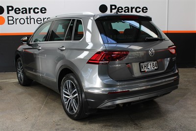 2017 Volkswagen TIGUAN - Thumbnail