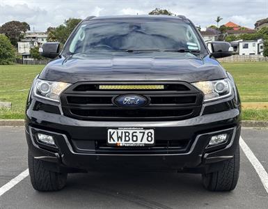 2017 Ford Everest - Thumbnail