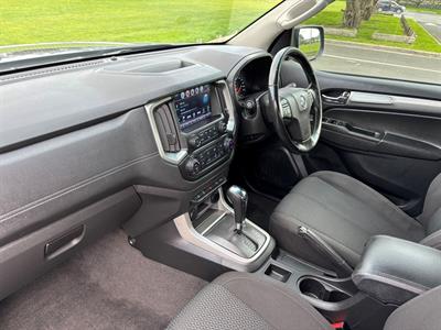 2017 Holden Colorado - Thumbnail