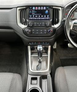 2017 Holden Colorado - Thumbnail