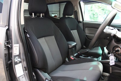 2019 Mitsubishi Triton - Thumbnail